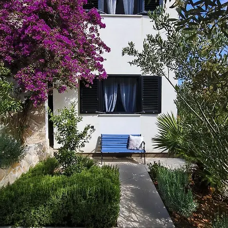 My Place Hvar Apartment *